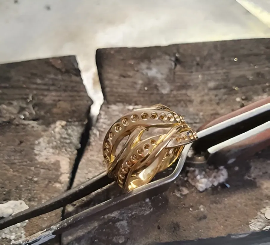 enneade-creatrice-de-bijoux-a-nice-Reparation02